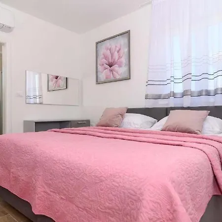 Apartman Seaside Luxury Trogir