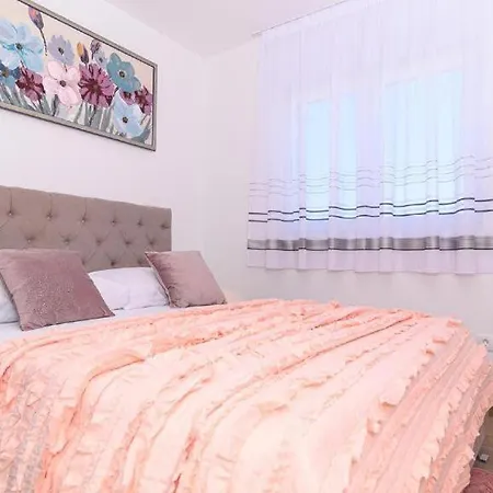 Apartment Seaside Luxury *